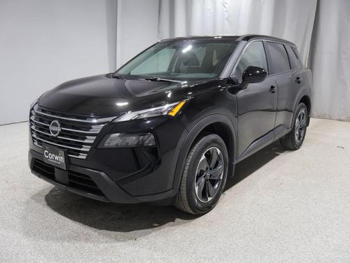 Super Black 2025 Nissan Rogue SV