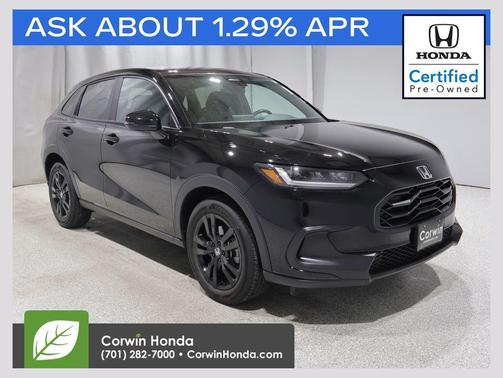 Crystal Black Pearl 2026 Honda HR-V AWD Sport