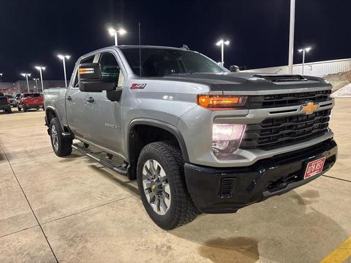 2025 Chevrolet Silverado 2500 Custom