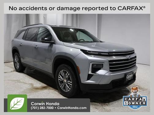 2024 Chevrolet Traverse LT