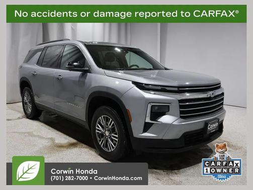 2024 Chevrolet Traverse LT