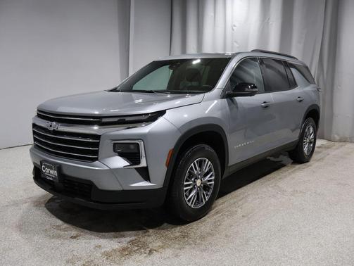 2024 Chevrolet Traverse LT