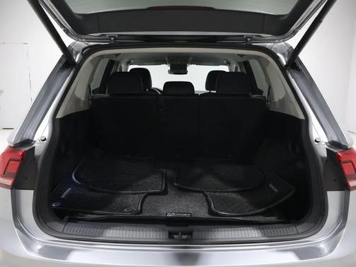 2024 Volkswagen Tiguan 2.0T SE 4MOTION