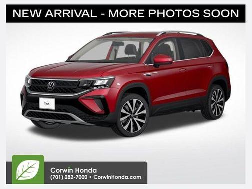 Kings Red 2022 Volkswagen Taos 1.5T SE