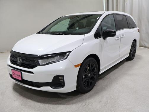 Platinum White Pearl 2026 Honda Odyssey Sport-L