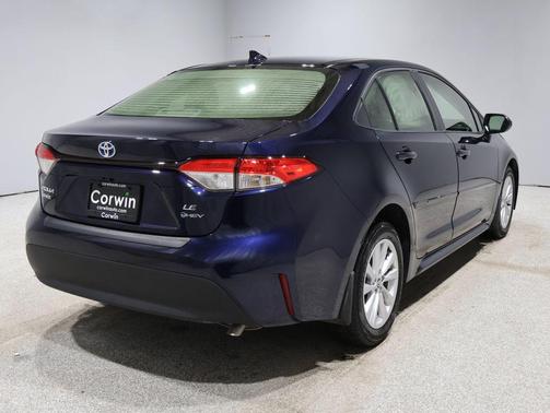 2025 Toyota Corolla Hybrid LE