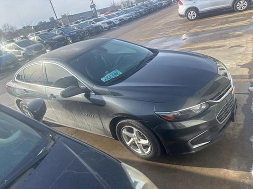 2017 Chevrolet Malibu 1LS