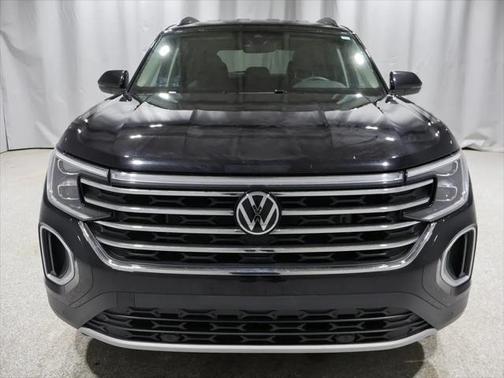 2024 Volkswagen Atlas 2.0T SE w/Technology 4MOTION