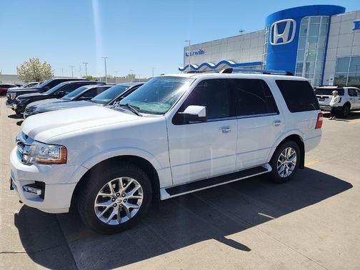 OXFORD WHITE 2016 Ford Expedition Limited