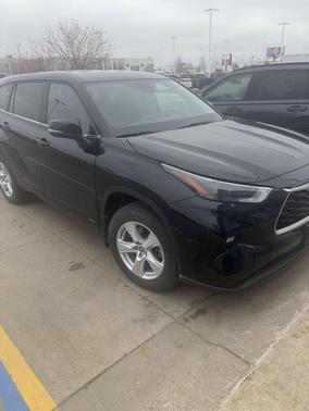 2023 Toyota Highlander Hybrid LE