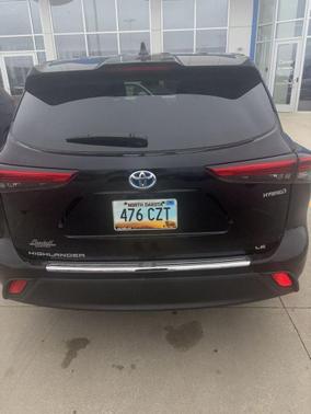 2023 Toyota Highlander Hybrid LE