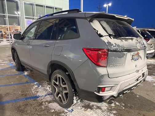 2023 Honda Passport AWD Elite