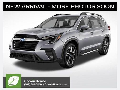 Ice Silver Metallic 2024 Subaru Ascent Limited 7-Passenger