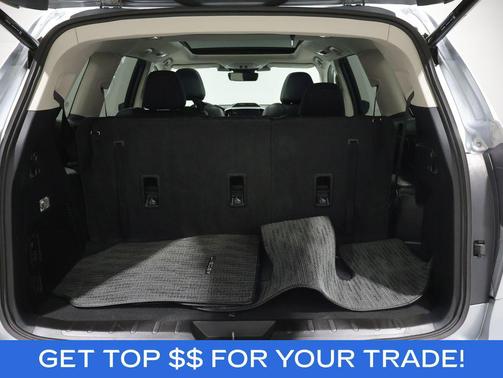 Ice Silver Metallic 2024 Subaru Ascent Limited 7-Passenger