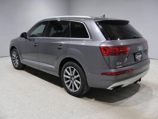 Samurai Gray 2019 Audi Q7 45 Premium Plus