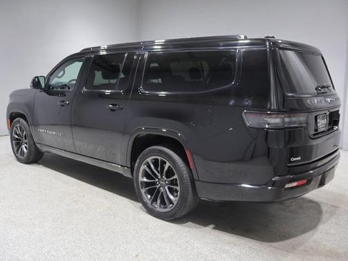 Diamond Black Crystal Pearlcoat 2024 Jeep Grand Wagoneer L Series II 4x4