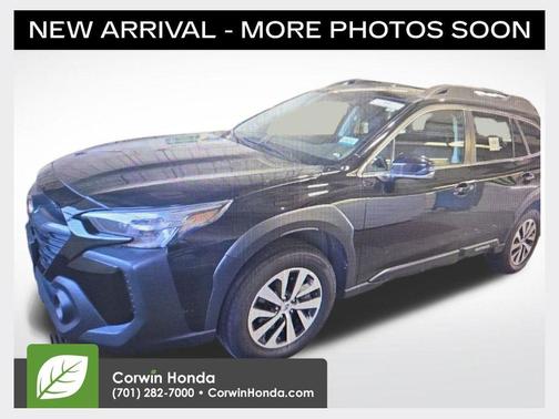Crystal Black Silica 2023 Subaru Outback Premium