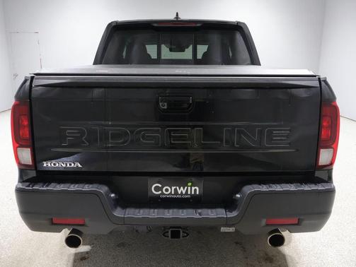 Gray 2024 Honda Ridgeline RTL