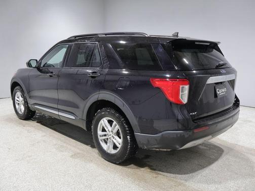Agate Black 2021 Ford Explorer XLT