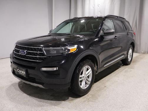 Agate Black 2021 Ford Explorer XLT