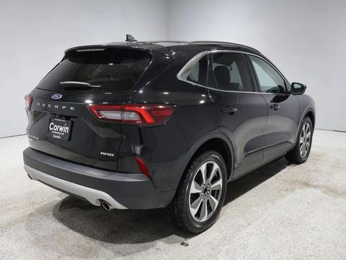 2023 Ford Escape Platinum