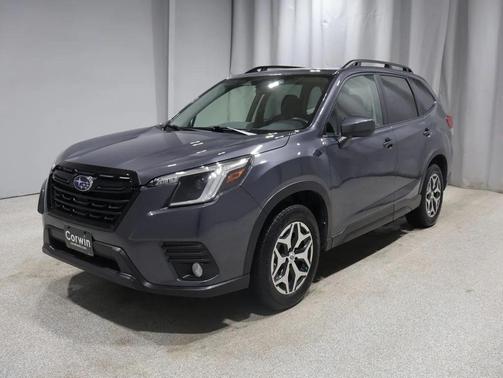 2022 Subaru Forester Premium