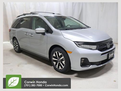 Solar Silver Metallic 2026 Honda Odyssey EX-L