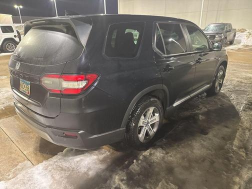 2023 Honda Pilot AWD EX-L 8 Passenger