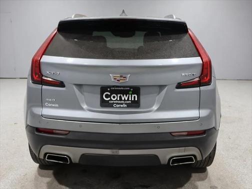 2023 Cadillac XT4 Premium Luxury