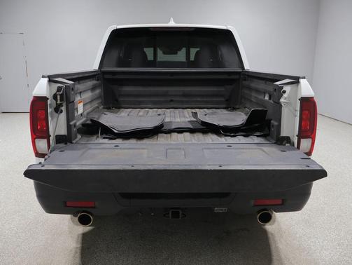 Platinum White Pearl 2023 Honda Ridgeline RTL