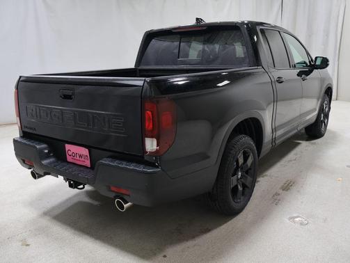 Crystal Black Pearl 2026 Honda Ridgeline Black