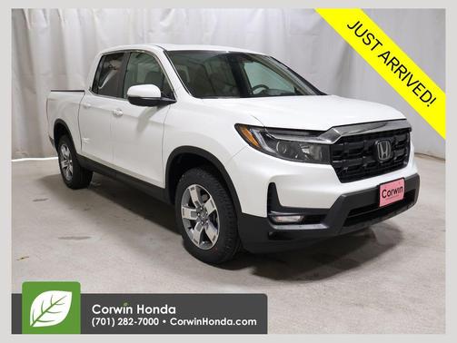 Platinum White Pearl 2026 Honda Ridgeline RTL