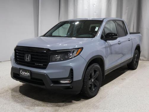 2022 Honda Ridgeline Black