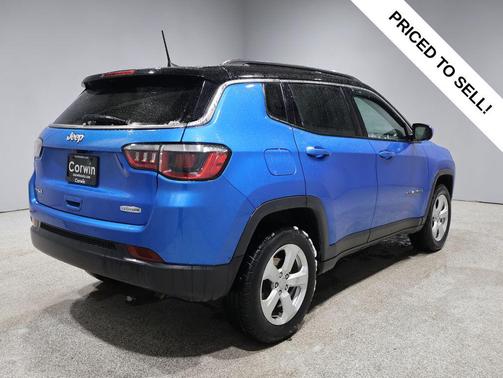 Laser Blue Pearlcoat 2018 Jeep Compass Latitude