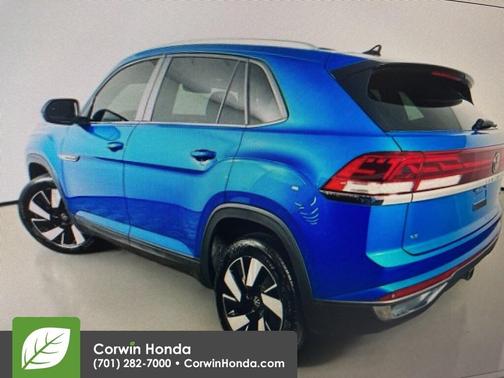 2024 Volkswagen Atlas Cross Sport 2.0T SE w/Technology 4MOTION