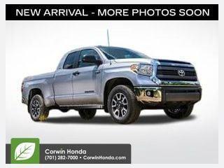Silver Sky Metallic 2016 Toyota Tundra SR5