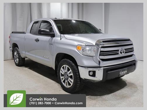 Silver Sky Metallic 2016 Toyota Tundra SR5