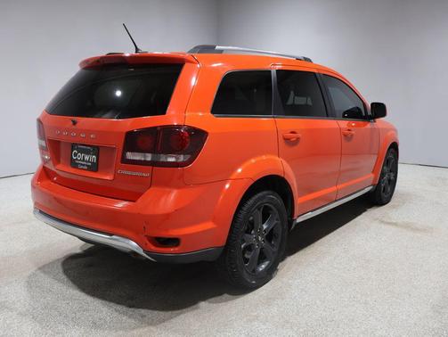 2018 Dodge Journey Crossroad
