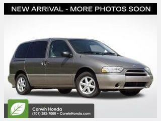 Shadow Gray/Quicksilver Clearcoat 2002 Nissan Quest GXE