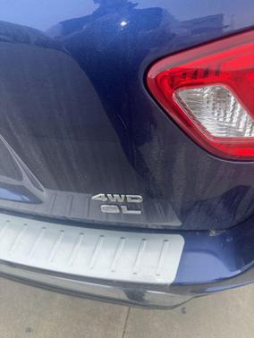 Caspian Blue 2017 Nissan Pathfinder SL