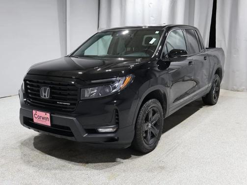 2023 Honda Ridgeline Black