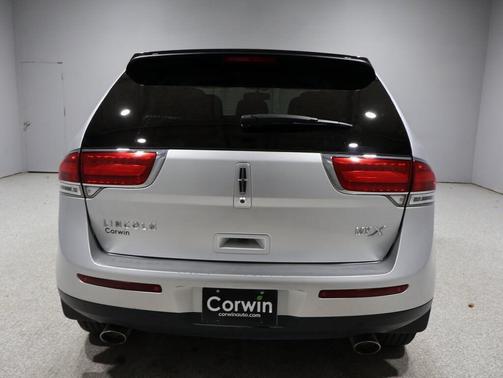 2012 Lincoln MKX Base