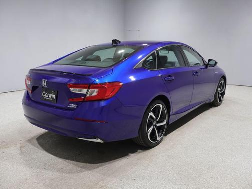 Still Night Pearl 2022 Honda Accord Hybrid Sport