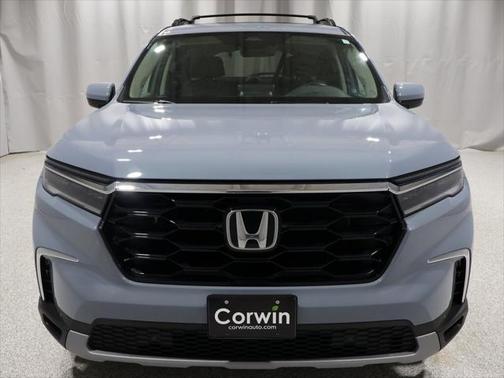 2024 Honda Pilot Touring 8-Passenger