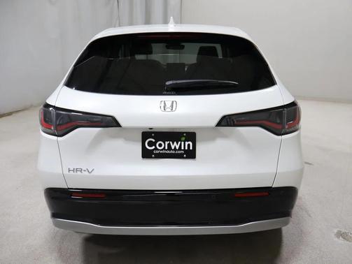 Platinum White Pearl 2026 Honda HR-V EX-L