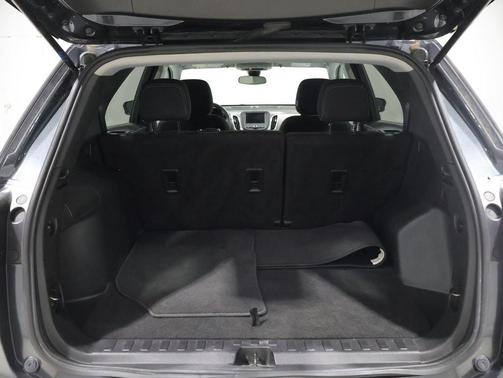 Iron Gray Metallic 2023 Chevrolet Equinox 1LT