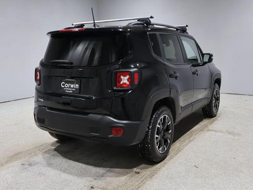 2023 Jeep Renegade Upland