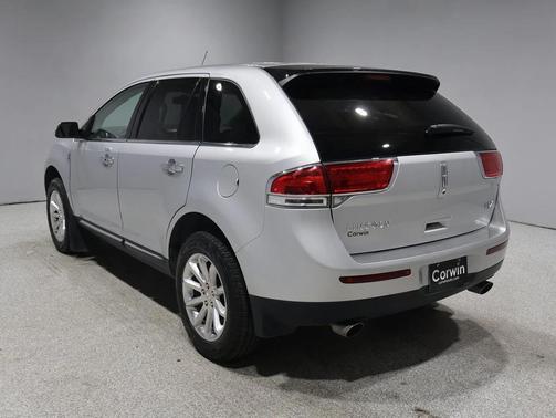 2012 Lincoln MKX Base