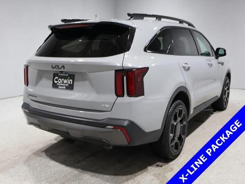 2025 Kia Sorento EX