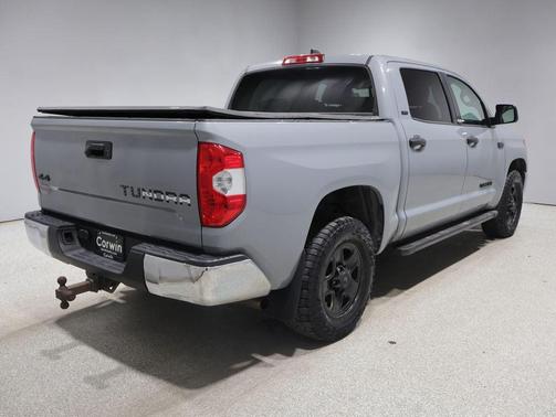 Cement 2020 Toyota Tundra SR5